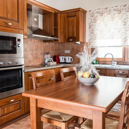 Luxury Villa Hera - Beachfront
