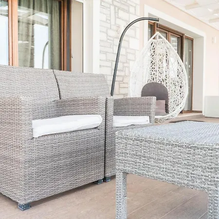 Luxury Villa Hera - Beachfront