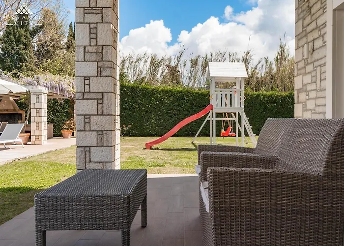 Villa Luxury Hera - Beachfront Roda (Corfu)